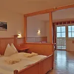 Paradies - Schrempfgut 3*