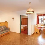Aparthotel Paradies - Schrempfgut 3*