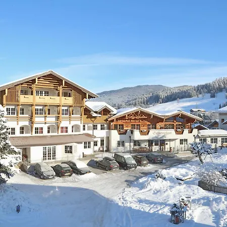 Aparthotel Paradies *
