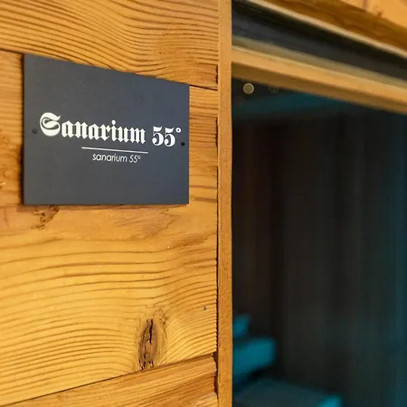 Ξενοδοχείο με διαμερίσματα Paradies - Schrempfgut 3*