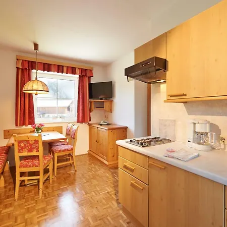 Hotel apartamentowy Paradies - Schrempfgut 3*