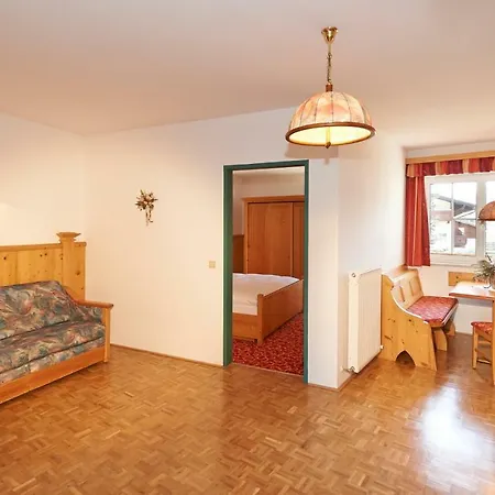 Lägenhetshotell Paradies - Schrempfgut 3*