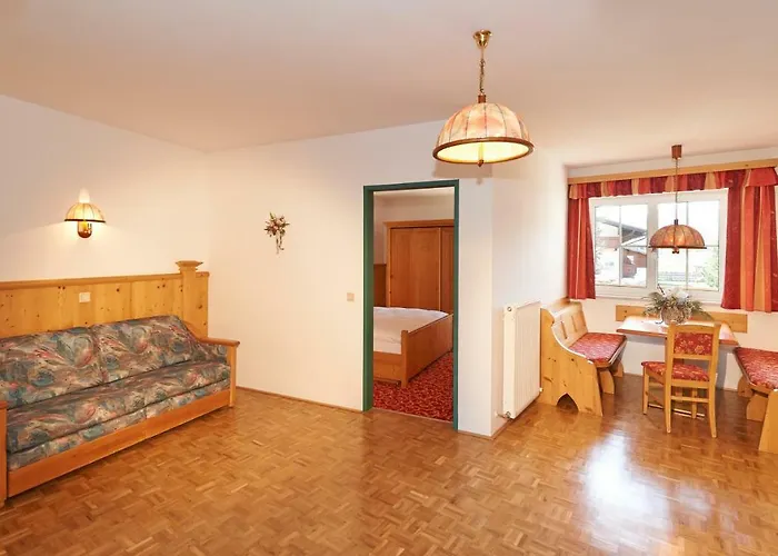 Apartmanhotel Paradies - Schrempfgut 3*